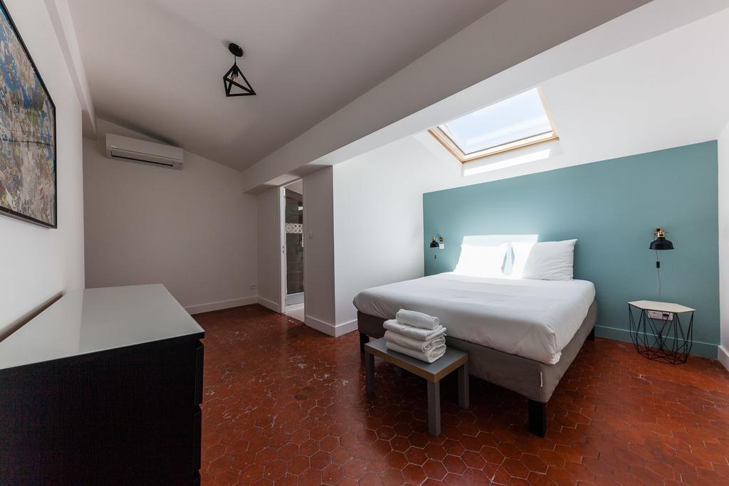 Chez Nous - 7 Appartements Sur Le Vieux Port มาร์กเซย ภายนอก รูปภาพ