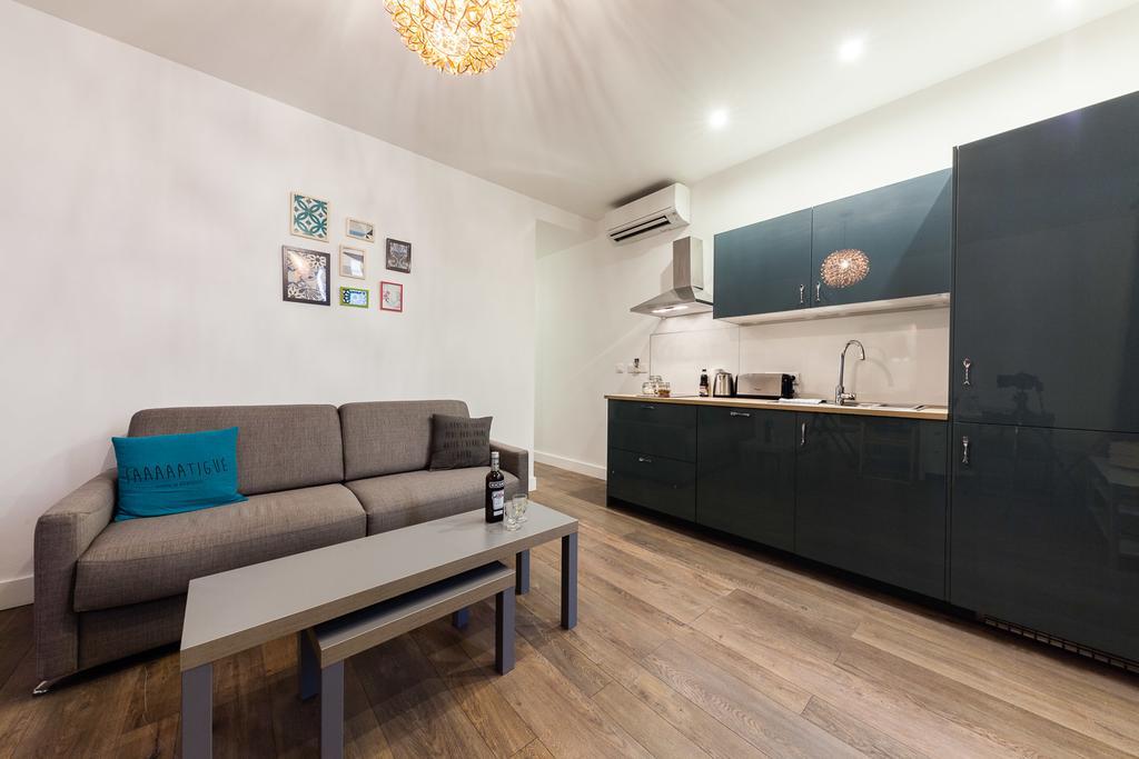 Chez Nous - 7 Appartements Sur Le Vieux Port มาร์กเซย ภายนอก รูปภาพ