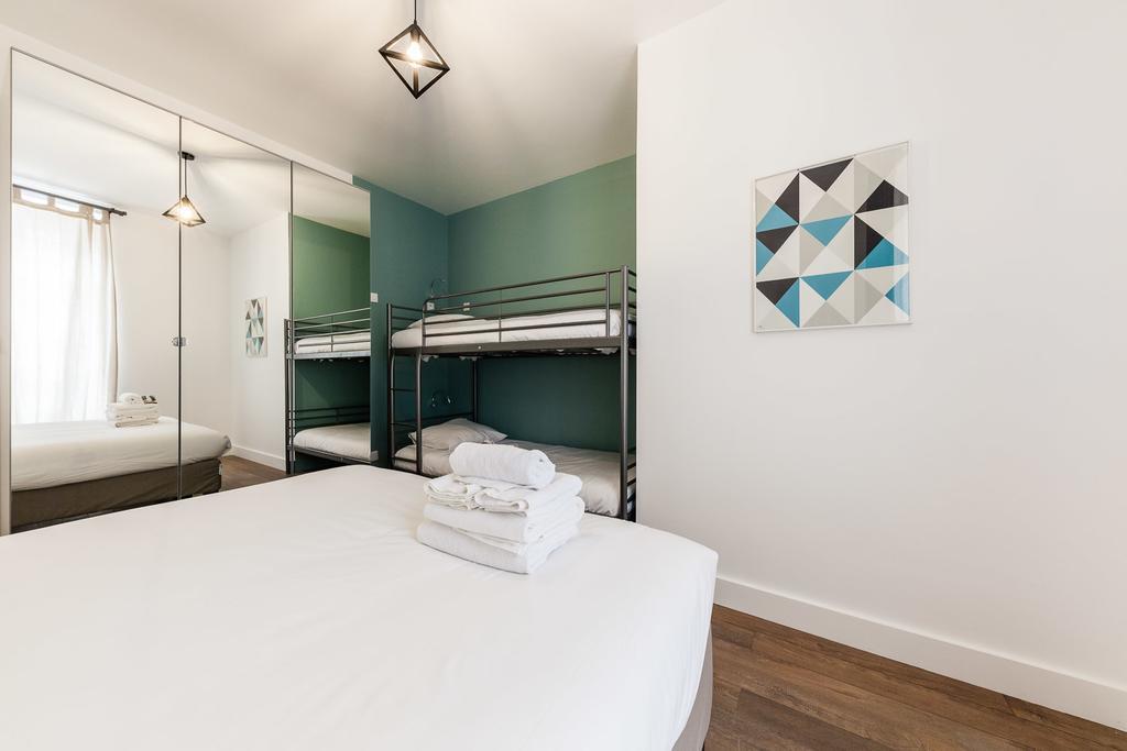 Chez Nous - 7 Appartements Sur Le Vieux Port มาร์กเซย ภายนอก รูปภาพ