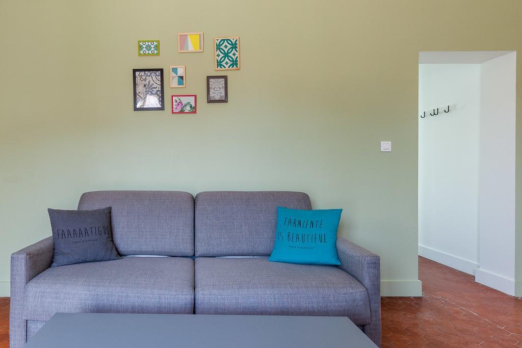 Chez Nous - 7 Appartements Sur Le Vieux Port มาร์กเซย ภายนอก รูปภาพ